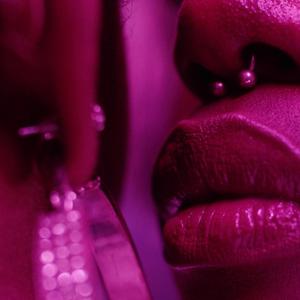 美女脱内内无马赛克网站
